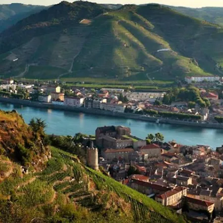 Charmant Petit F1 * Tain-lʼHermitage